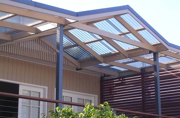 Tấm lợp Composite chịu được khí hậu khắc nghiệt, rất thích hợp để lợp mái nhà