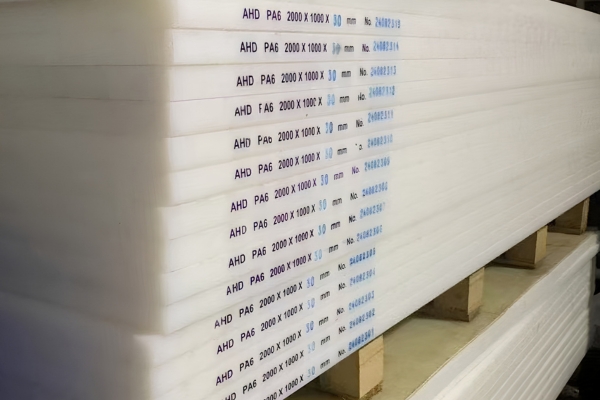 Các thông số kỹ thuật quan trọng của nhựa PA tấm ảnh hưởng đến hiệu suất sử dụng